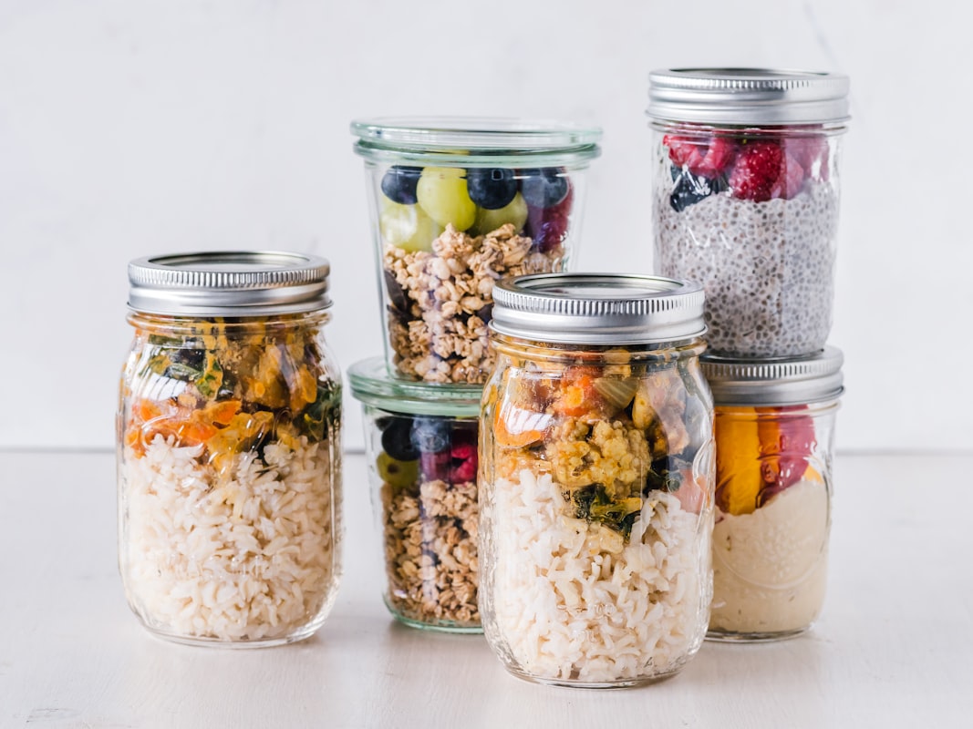 Practicing mindful eating for better food choices